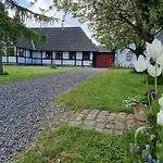 Bauernhofferien Auf Mon, Schaeferwagen 