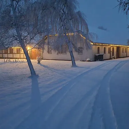 Bauernhofferien Auf Mon, Schaeferwagen 
