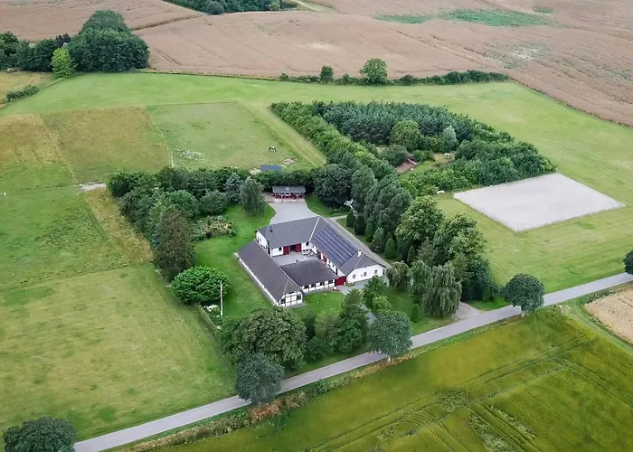 Bauernhofferien Auf Mon, Schaeferwagen 